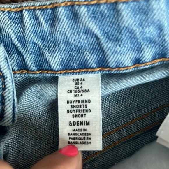 western shorts with color pocket stitching - Picture 3 of 3